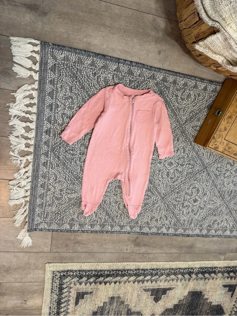 Old Navy 3-6 Months Baby Girl Modern Pink Footies Zip Pajamas Pink Footed